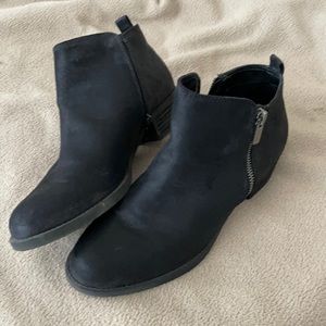 Carlos by Carlos Santana Booties